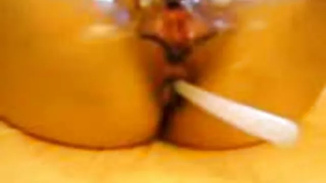 انجمن بدون ثبت نام  لکسی عکس سکسی زن های خارجی بلوم انفرادی را با dildo صورتی نشان می دهد