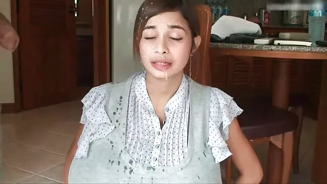 انجمن بدون ثبت نام  میلیون کارتر توت فرنگی می خورد و در آشپزخانه عکس سکس زنان کیر دار رابطه جنسی برقرار می کرد