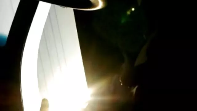 انجمن بدون ثبت نام  زن با فیلم سکس ادم با سگ پاهای آبی رنگ دست خود را روی واژن گذاشت
